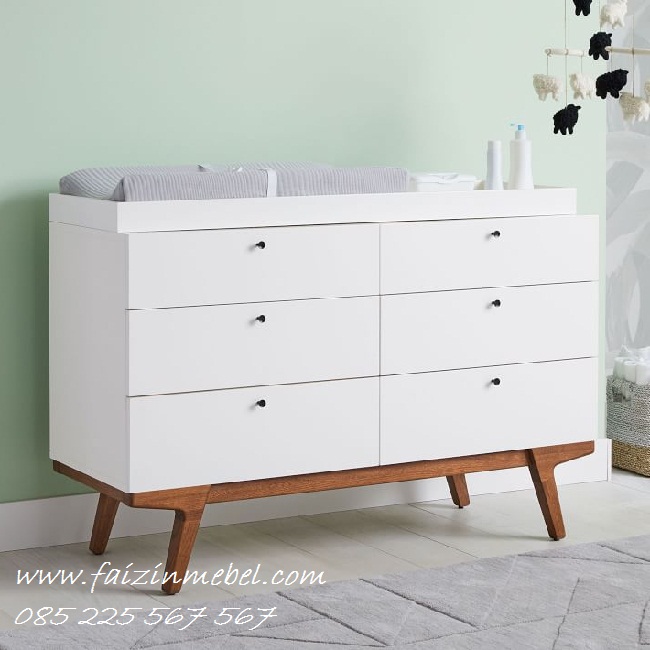 Baby-Tafel-Minimalis Baby-Tafel-Minimalis